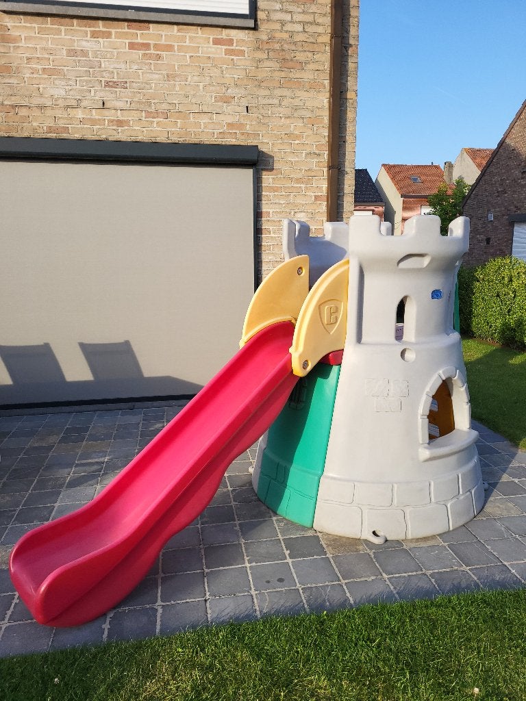 Speelkasteel met glijbaan van CHICCO, Kinderen en Baby's, Ophalen, Gebruikt, Plastic