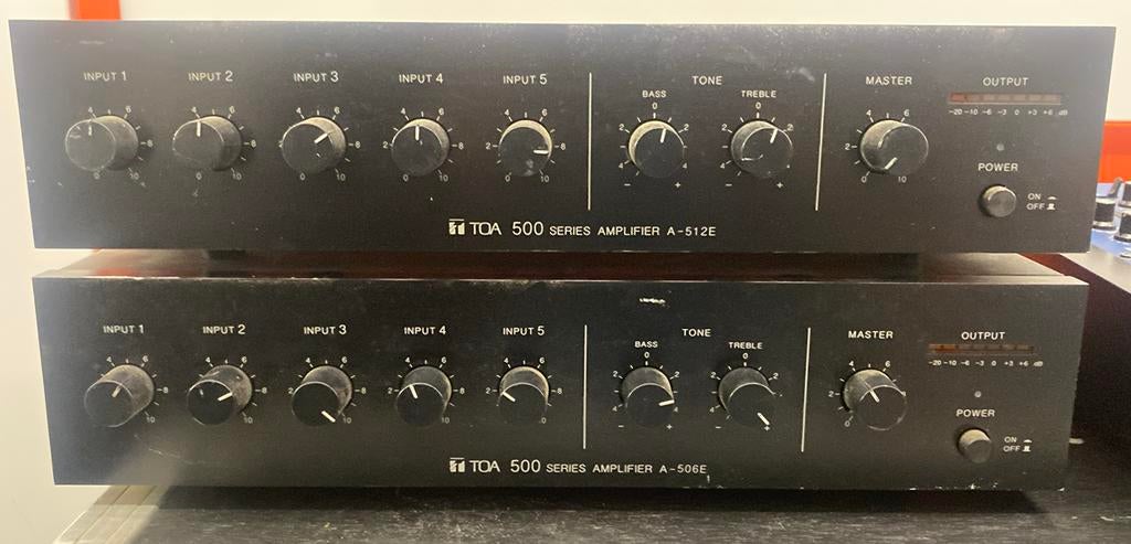 2 x TOA 500 Series AMPLIFIER A 506E, Ophalen, Zo goed als nieuw