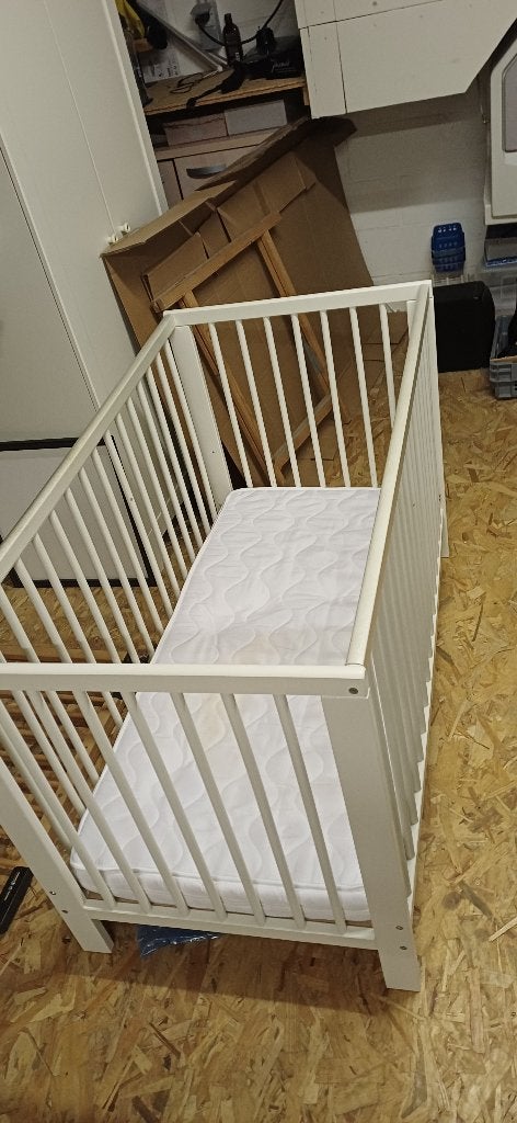 Babybed, Kinderen en Baby's, Babywiegjes en Ledikanten, Ophalen, Gebruikt