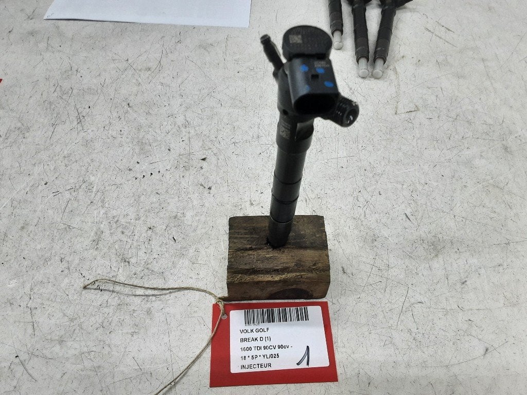 INJECTEUR Volkswagen Golf VII Variant (AUVV) (04L277ASV), Volkswagen, Mevr. I. Hauben, Utilisé, Rue de l'Espoir 34 34
4030  GRIVEGNÉE, BE