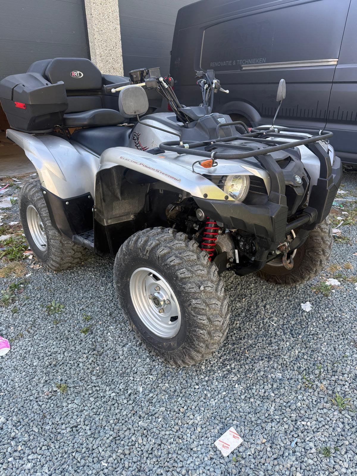 Yamaha Grizzly 700fi, Motos