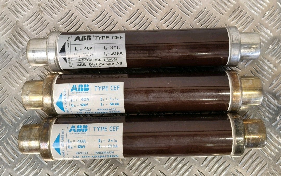ABB Fuse Type CEF 40a 12kV, Bricolage & Construction, Enlèvement, Comme neuf, ABB