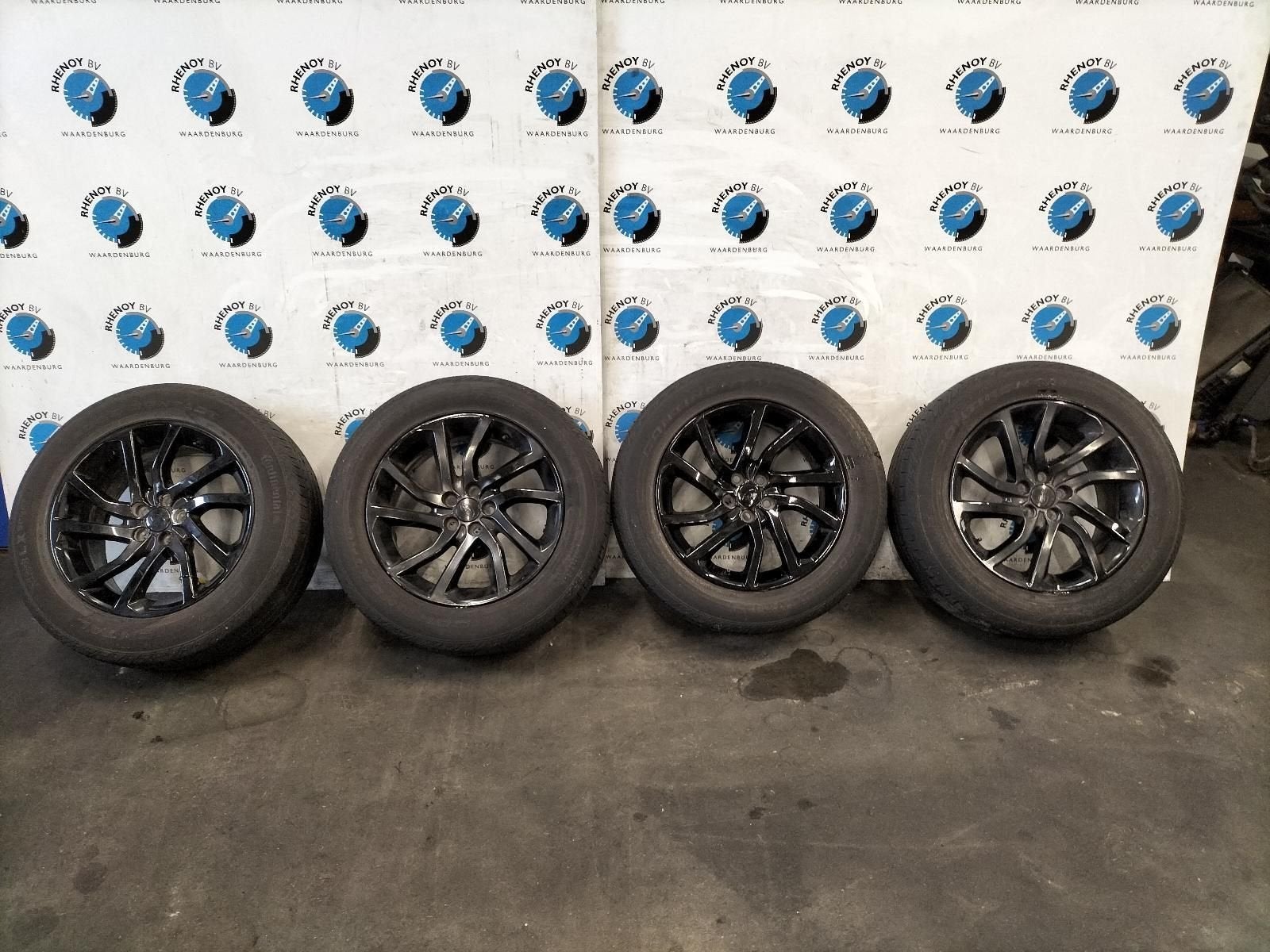 Discovery sport  18 inch velgen set, Gebruikt, -, -, Banden en Velgen