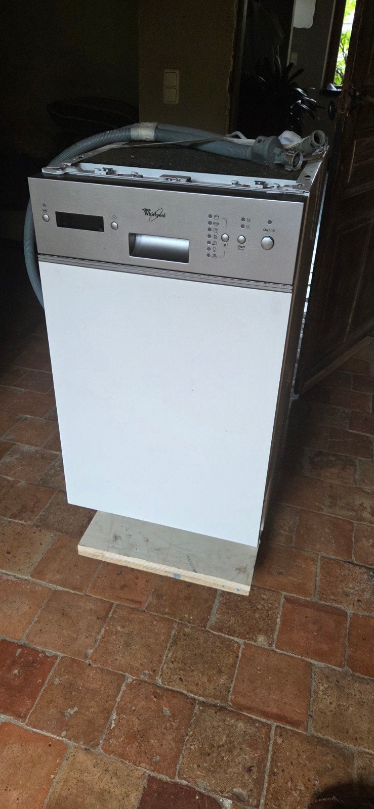 lave-vaisselle de 45 cm de large, état neuf, Encastré, Comme neuf, Moins de 45 cm, Enlèvement