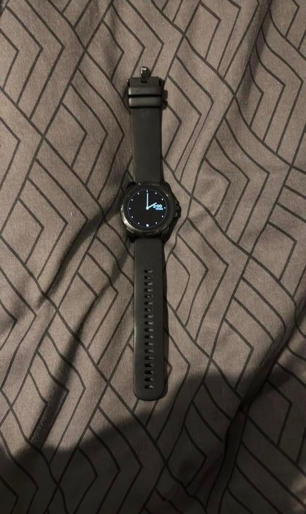 Fossil 5e smartwatch, Handtassen en Accessoires, Ophalen, Gebruikt, Conditie, Zwart