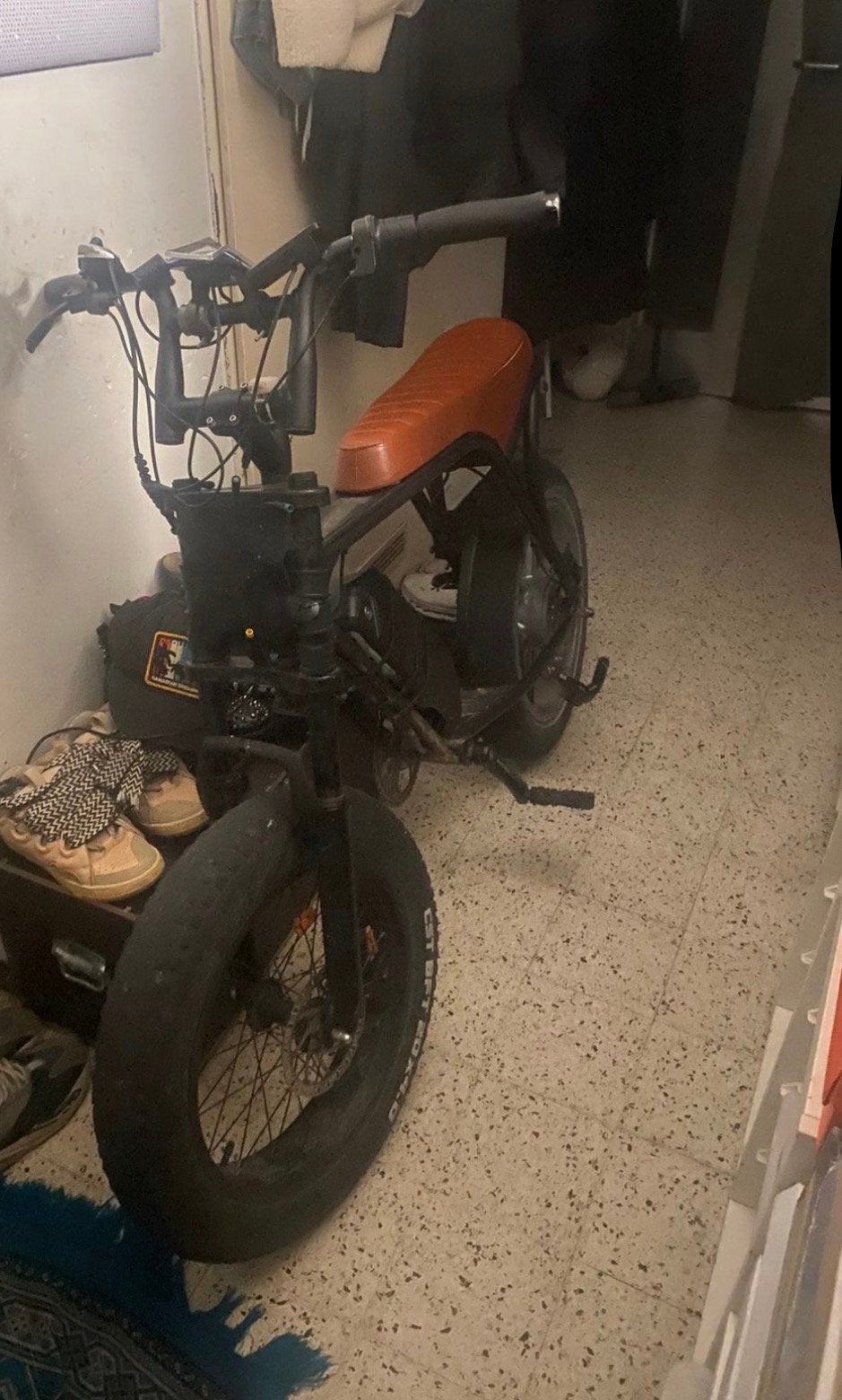 Fatbike v8, Ophalen, Zo goed als nieuw