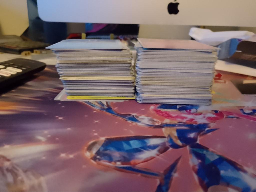 Bulk 300 kaarten pokemon, Enlèvement, Comme neuf, Plusieurs cartes