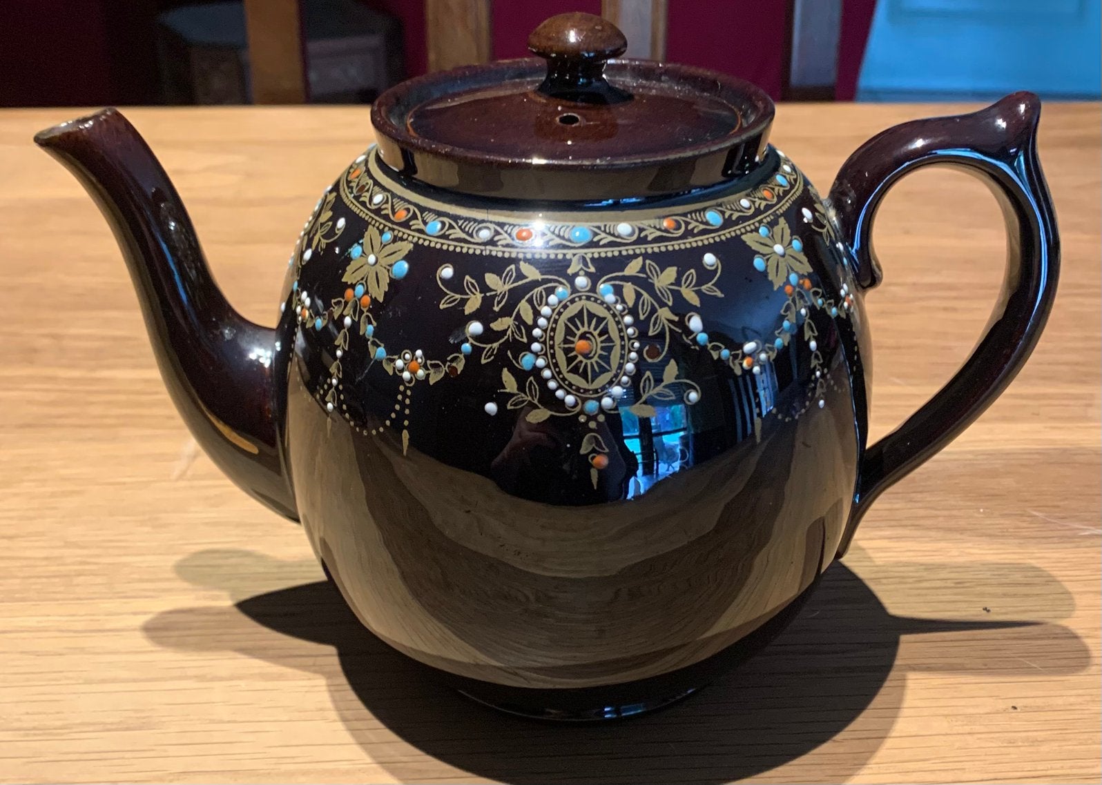 Théière S. Johnson Burslem Britannia Pottery, Enlèvement