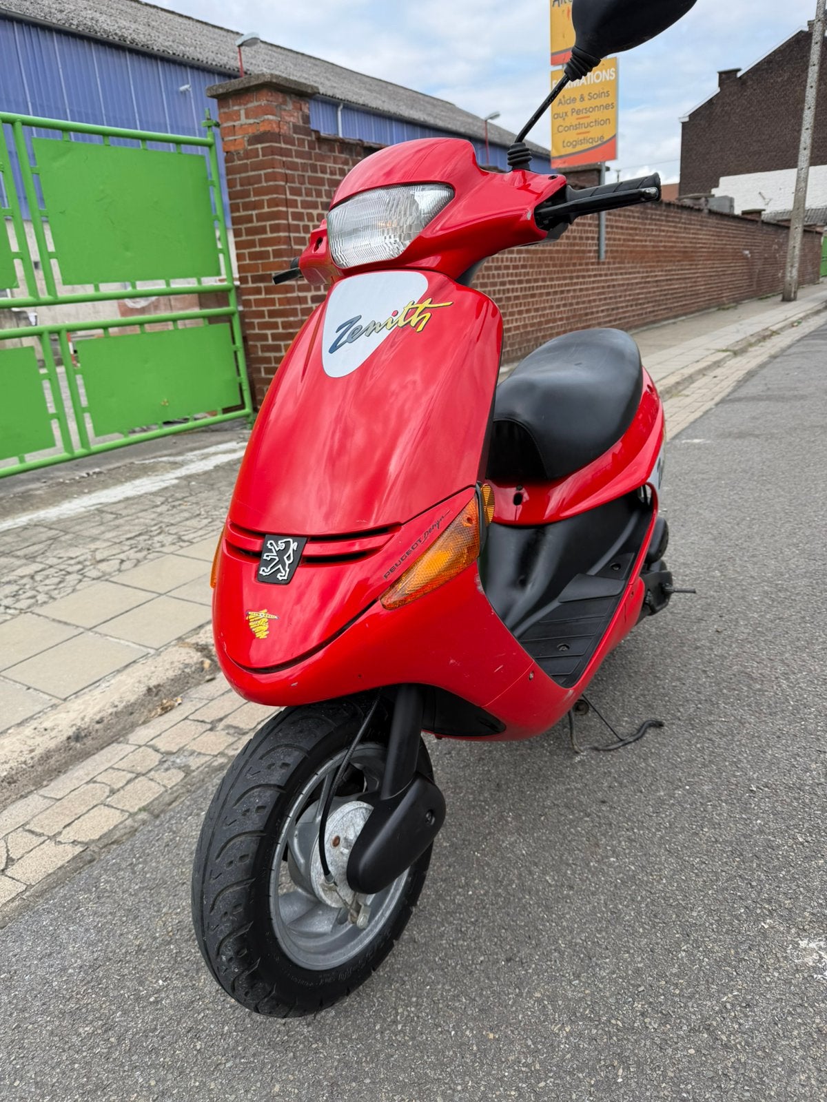 Peugeot Zenith 50 – 1996 – Classe A (25 km/h), Vélos & Vélomoteurs, Autres modèles, Comme neuf, Enlèvement, Essence