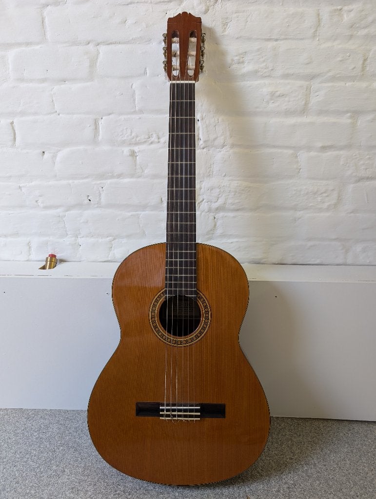 Yamaha CG-111C Classical Guitar with Accessories, Enlèvement, Utilisé, Guitare classique ou espagnole