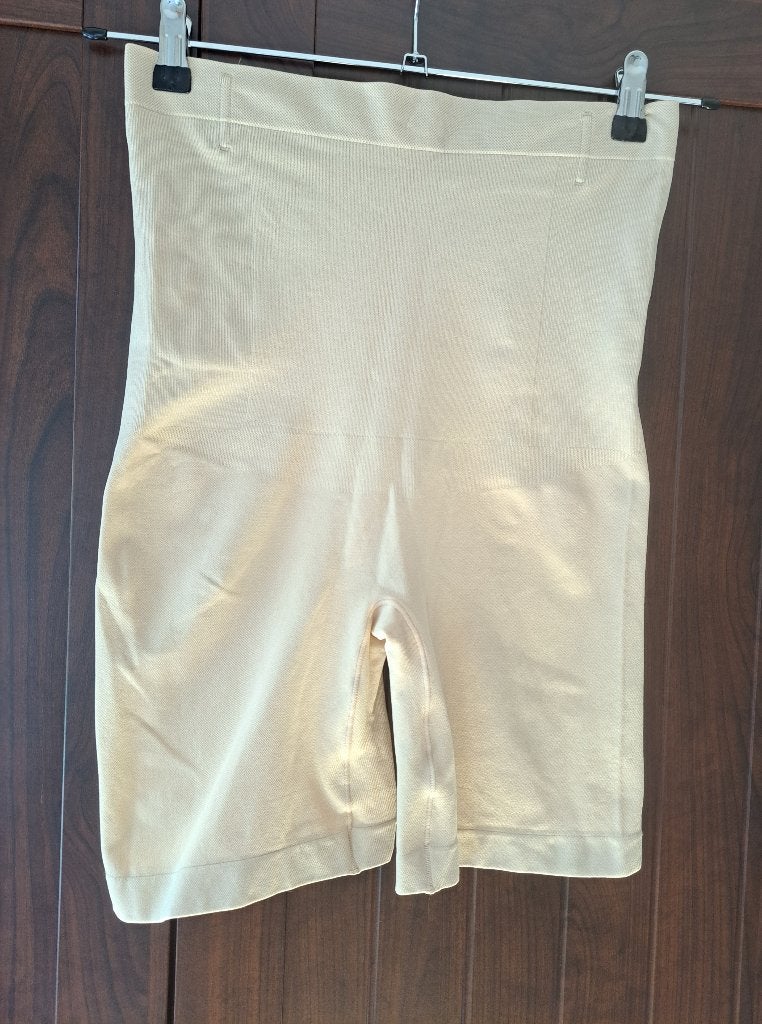 Nieuwe spandex in maat XL, Kleding | Dames, Ondergoed en Lingerie, Verzenden, Beige, Broekje of Short