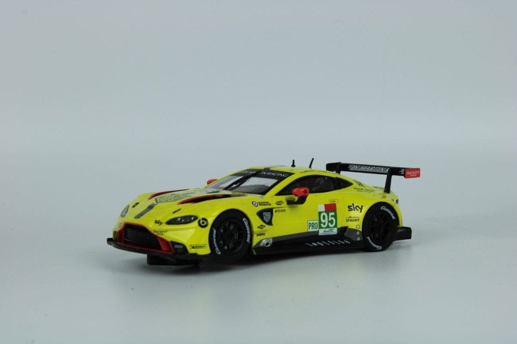 Carrera Digital 132 30930 Aston Martin Vantage GTE Aston Mar, Ophalen of Verzenden, Gebruikt