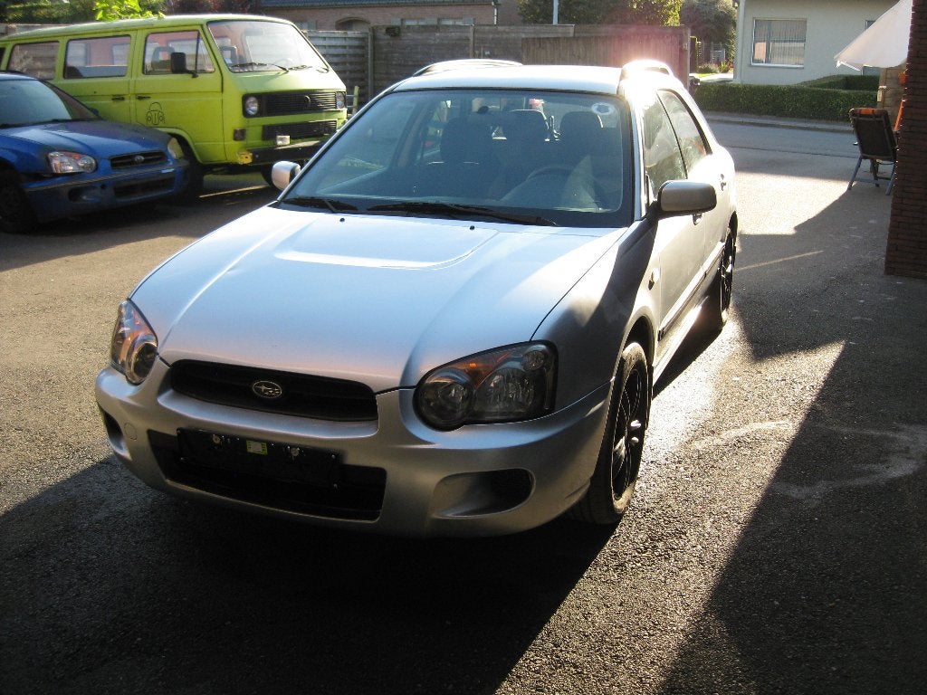Subaru impreza break  1600cc met LPG, Autos, Argent ou Gris, Bleu, 5 portes, Break