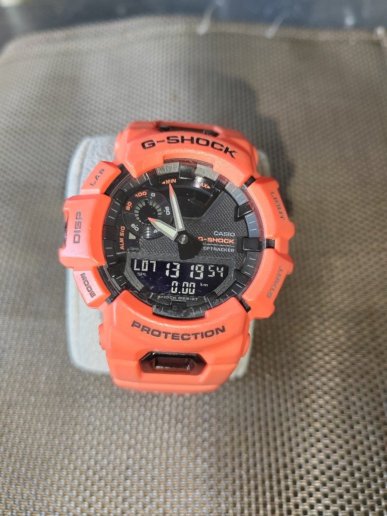Casio G-Shock GBA-900 orange – Step Tracker / Bluetooth, Montre-bracelet, Casio, Enlèvement ou Envoi, Synthétique