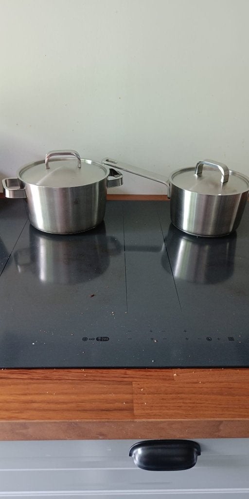 Kookplaat Etna kif672ds inductie 60cm nis, Elektronische apparatuur, Kookplaten, Gebruikt, Inbouw, Inductie, 4 kookzones, Energieklasse A of zuiniger