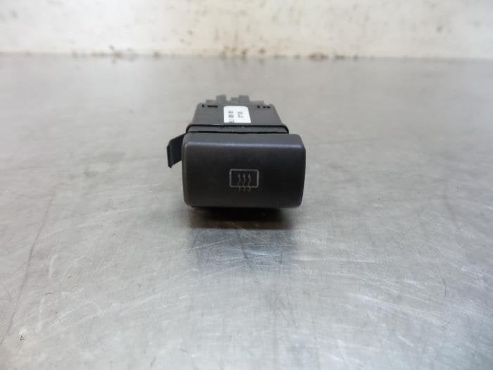 Commutateur chauffage vitre arrière d'un Seat Ibiza (Ibiza, -, Utilisé, -, Seat
