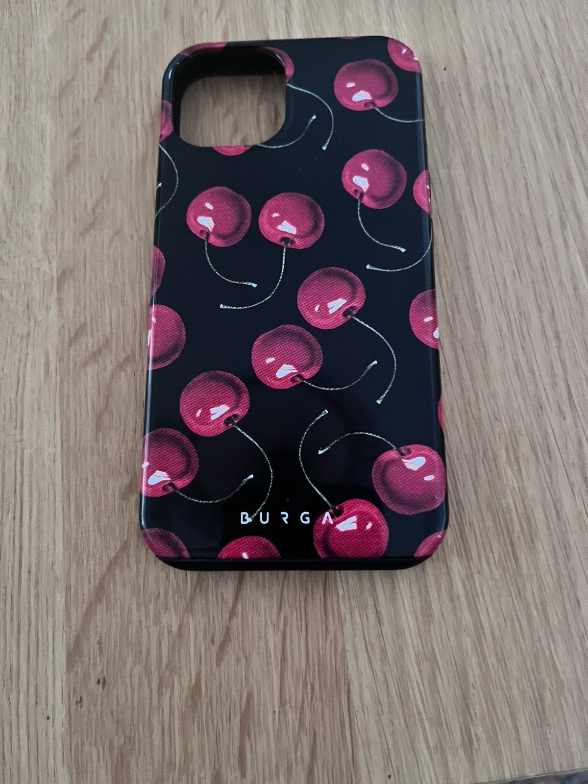 Burga hoesje iphone 13, Verzenden, Zo goed als nieuw, Burga, IPhone 13
