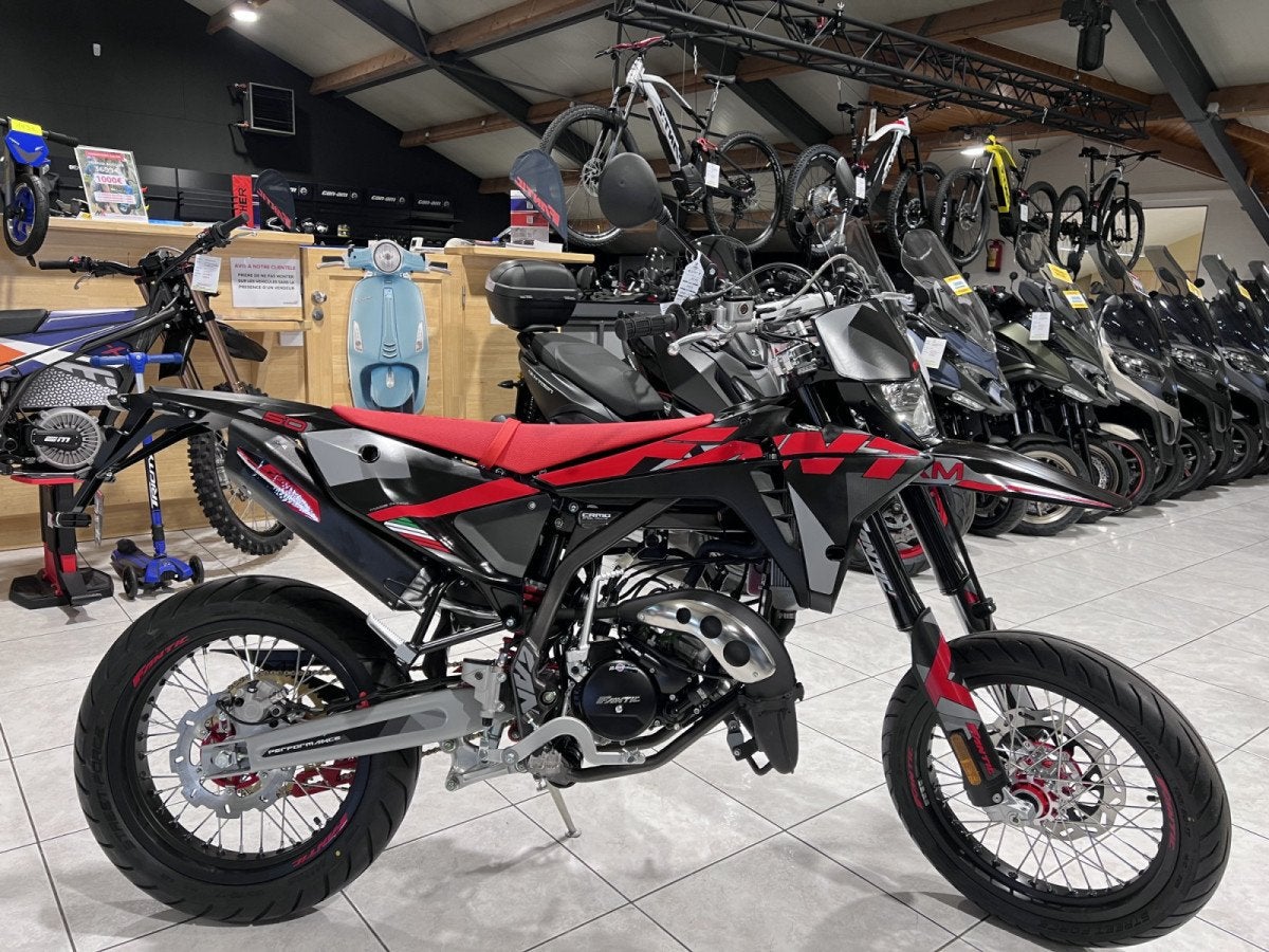Fantic Motard 50 PERFORMANCE 2T, Entreprise, Jusqu'à 11 kW, Neuf, Enduro