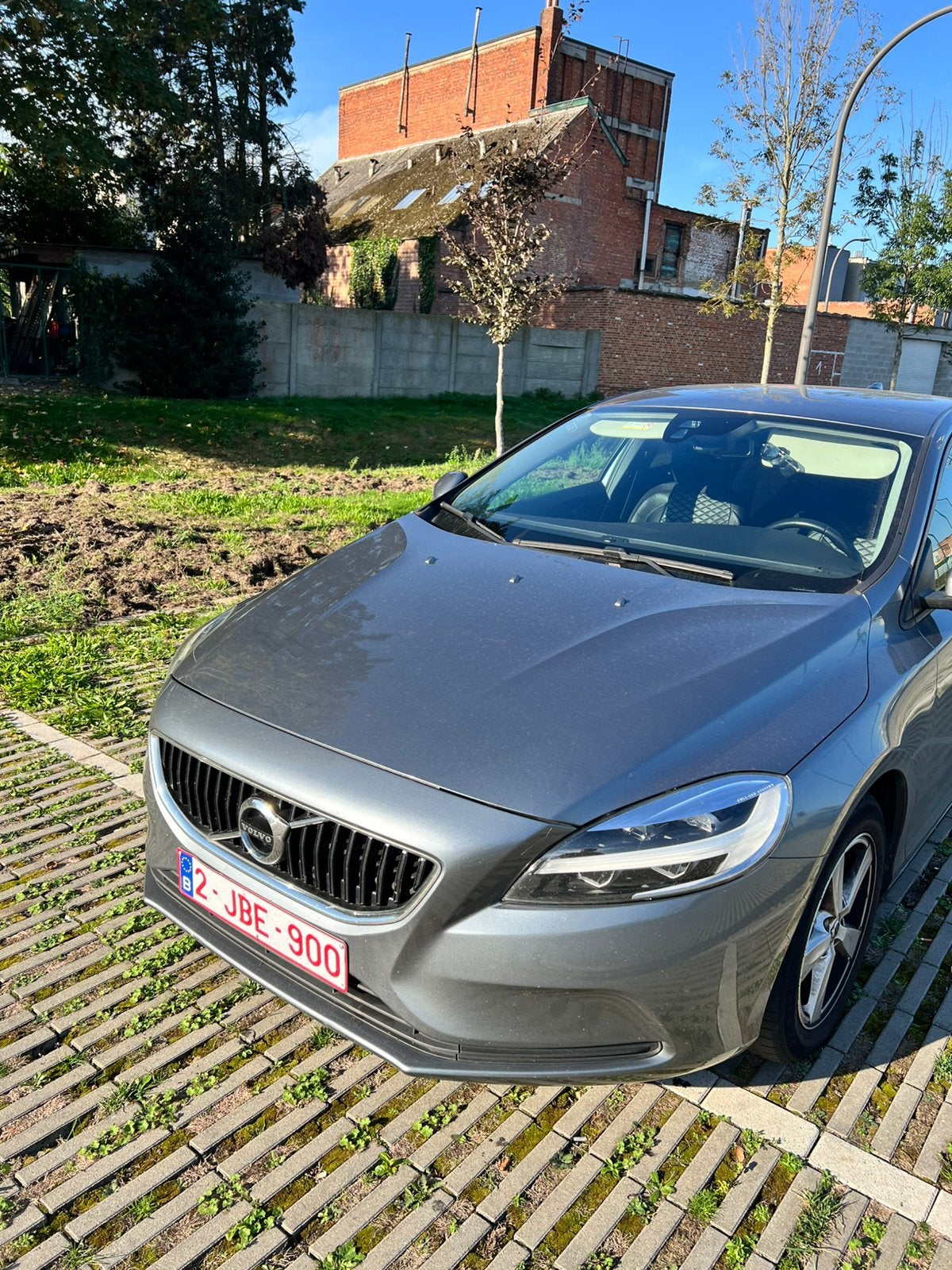 VOLVO V40 MET WEINIG KM, Auto's, Grijs, Particulier, V40, Te koop