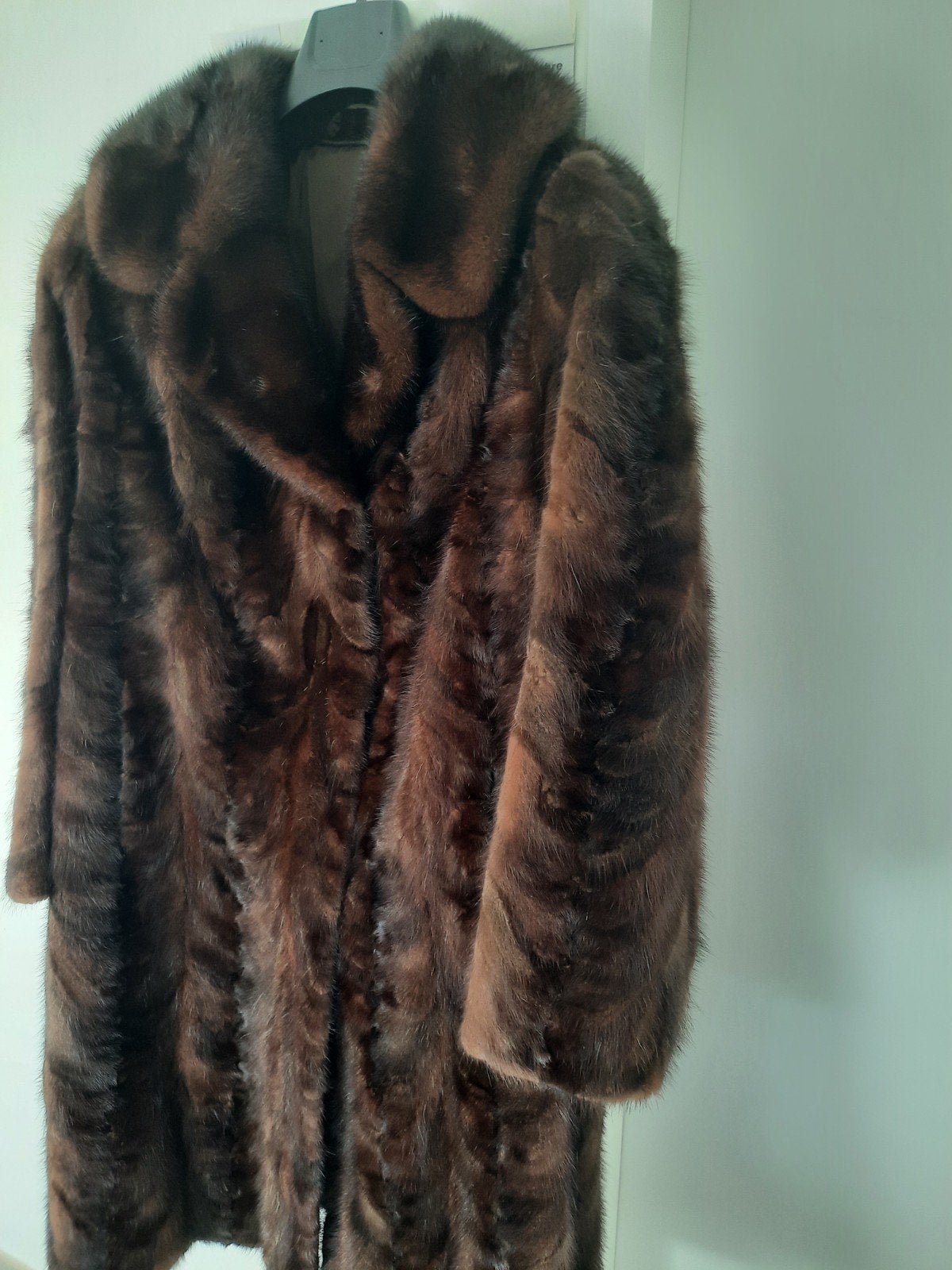 Bontmantel van Nerts, Kleding | Dames, Ophalen, Zo goed als nieuw, Maat 42/44 (L), Bruin