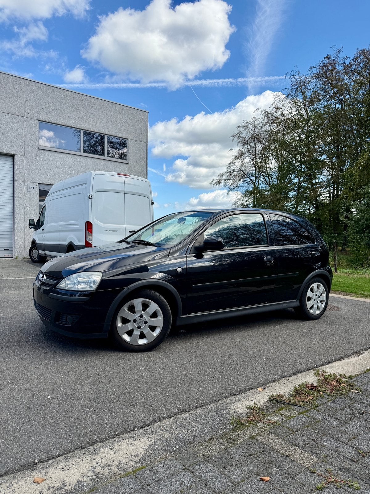 Opel Corsa 1.2 Essence 2006, Achat, 980 kg, Boîte manuelle, Electronic Stability Program (ESP)