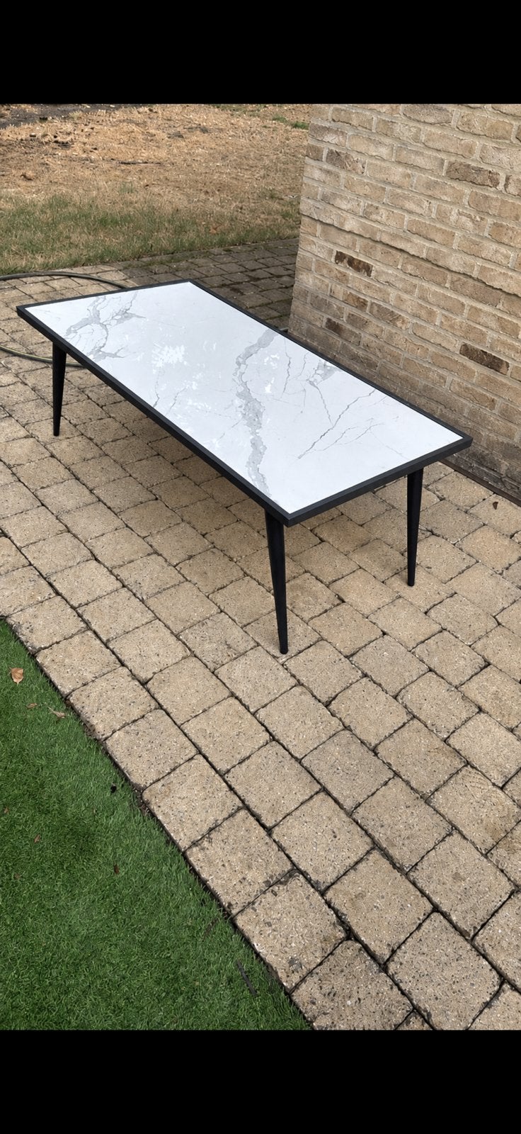 Moderne tafel marmeren look, Ophalen of Verzenden, Zo goed als nieuw, Rond