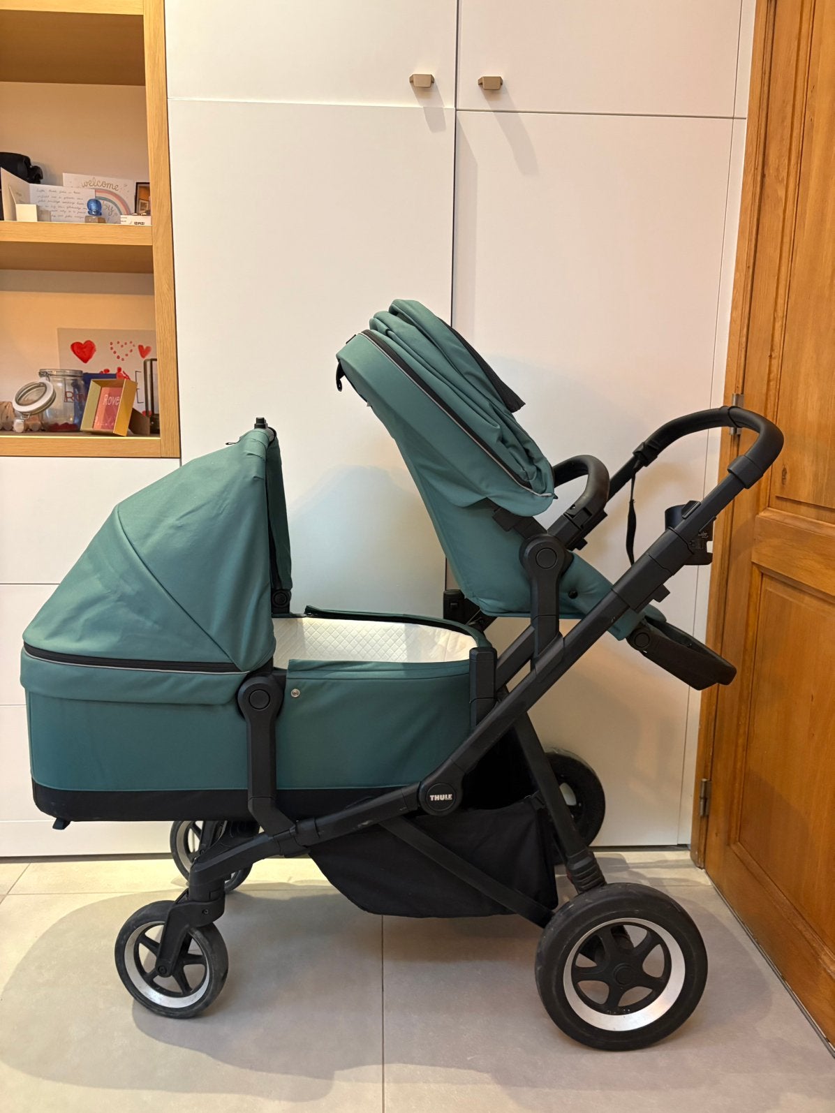 Thule Sleek kinderwagen (groen), Enlèvement, Comme neuf, Poussette