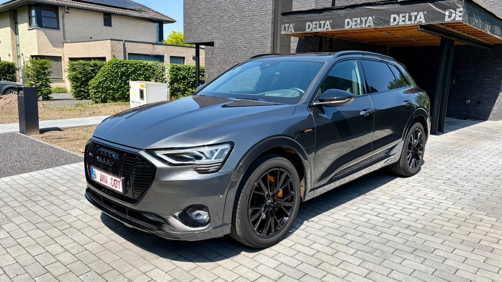 Audi (Q8) Etron 55 S-Line Competition COMPLÈTE 2023 78000 km, Autos, Cuir, Argent ou Gris, Achat, Entretenue par le concessionnaire