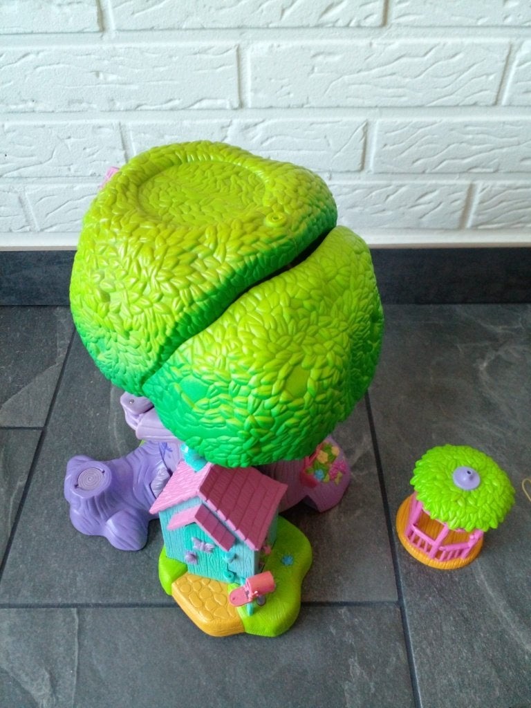 Magisch boomhuis en Winnie de Poeh figuurtjes, Kinderen en Baby's, Ophalen, Gebruikt, Kunststof