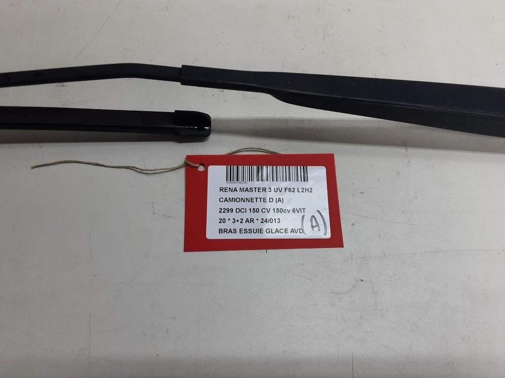 RUITENWISSERARM RECHTS VOOR Renault Master III (FV), Gebruikt, Renault, Mevr. I. Hauben, Rue de l'Espoir 34 34
4030  GRIVEGNÉE, BE