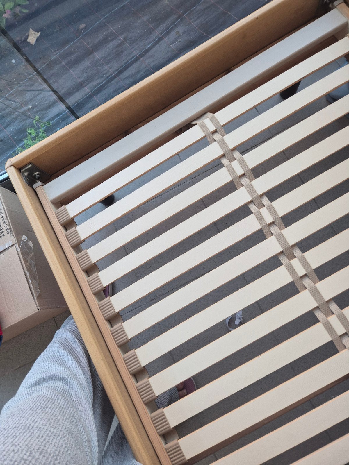 1 persoonsbed, Ophalen, Matras