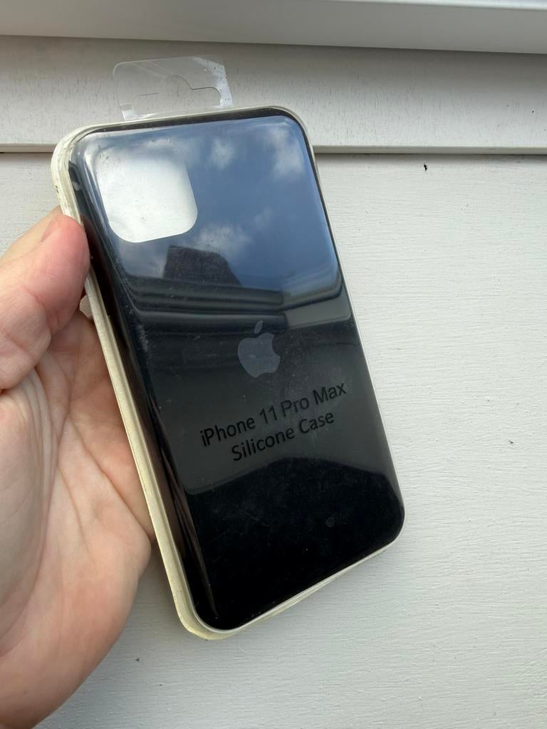 Iphone 11 pro max case ( NIEUW), Enlèvement, Comme neuf, IPhone 11