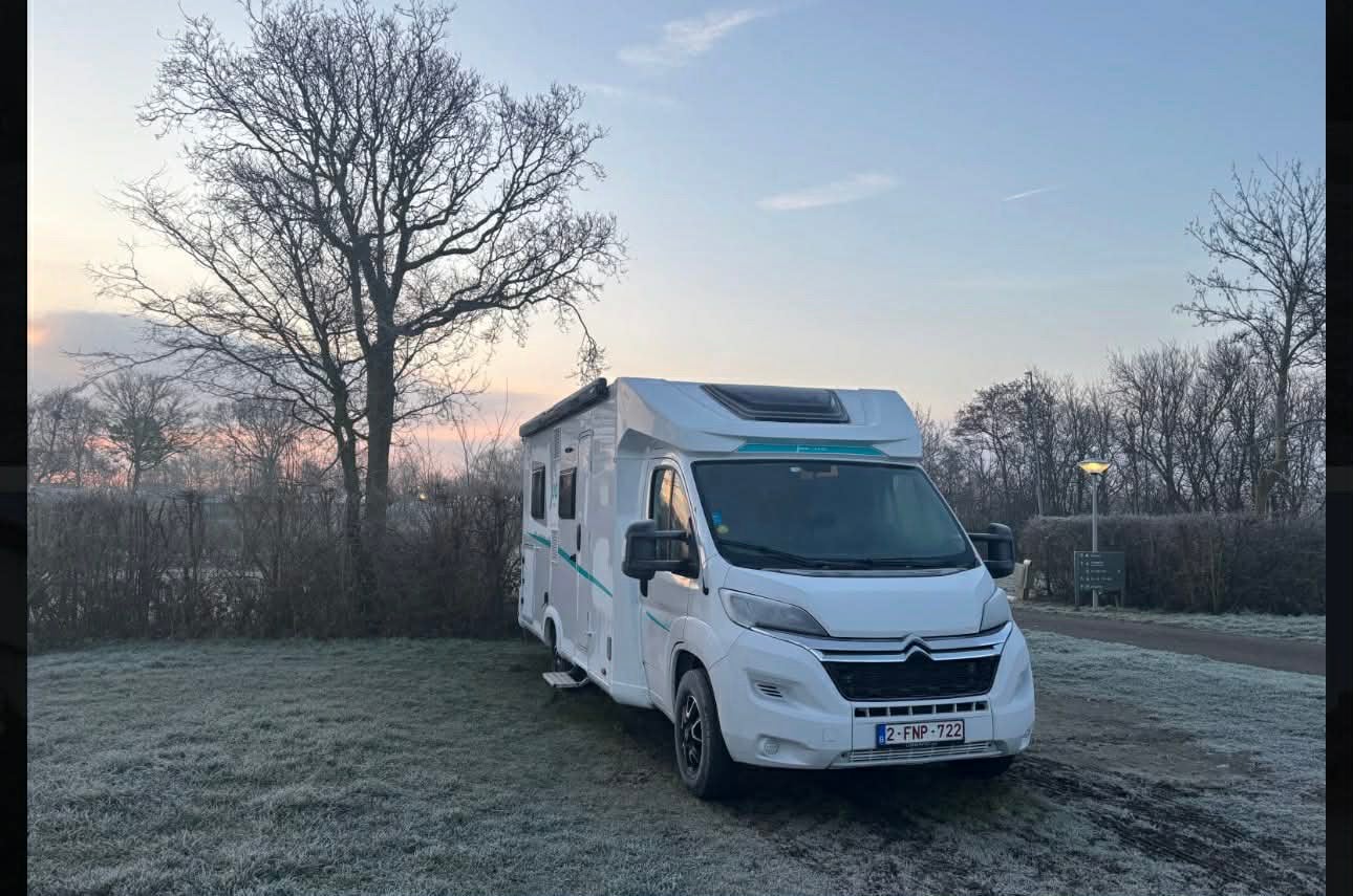 Joa 75T 2024 manueel veel opties!, Caravans en Kamperen, Ringverwarming, Pilote, Détecteur de fumée, Particulier