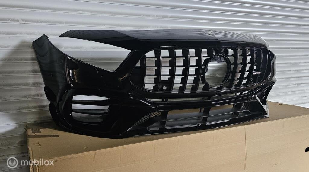 Mercedes A45 AMG Voorbumper EARODYNAMIKA W177 A1778800106, Utilisé