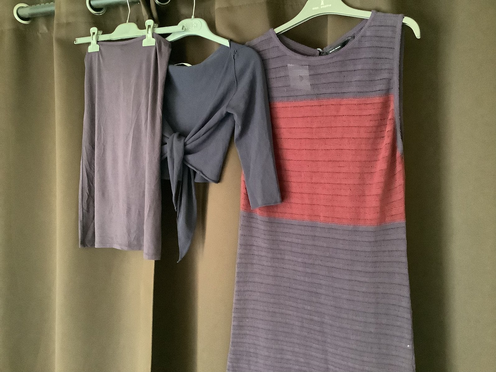 Superbe ensemble Sarah Pacini. T unique, Neuf, Taille 38/40 (M), Enlèvement, Multicolore