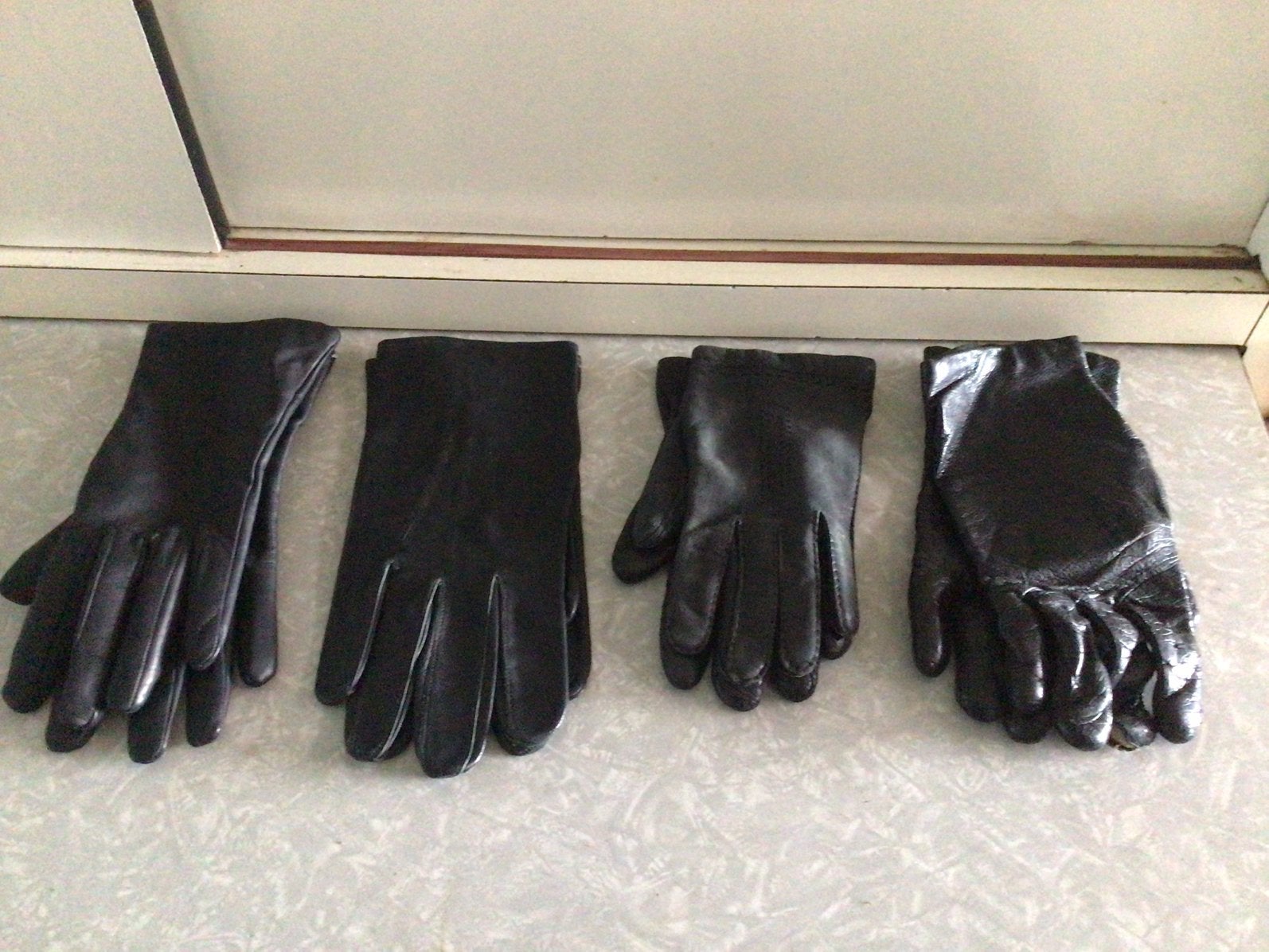 Lederen handschoenen zwart of bruin uit te kiezen, Enlèvement ou Envoi, Gants