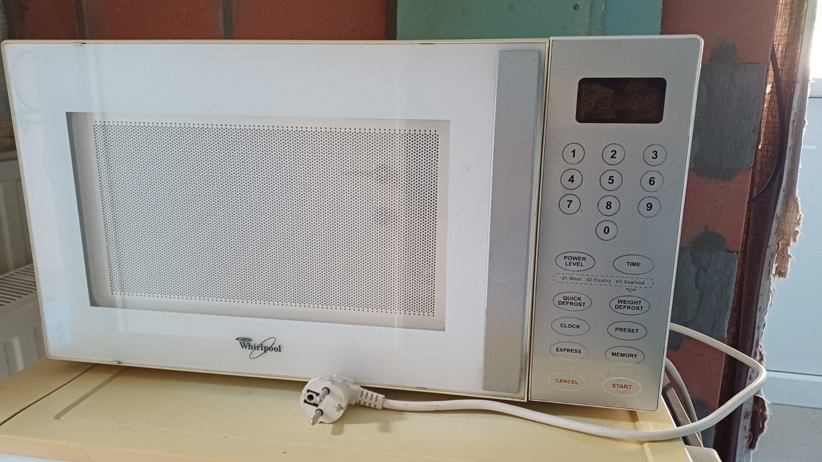 Four à micro-ondes, Enlèvement, Utilisé, 45 à 60 cm, Four