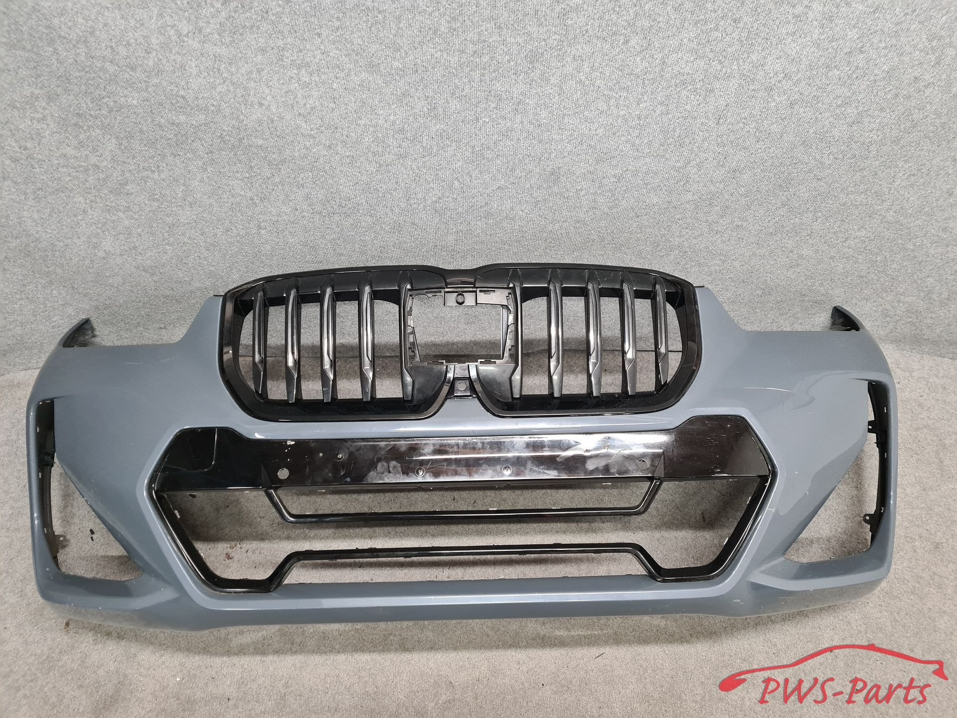 BMW X1 U11 CAMERA M-PAKKET M VOORBUMPER GRILL ORIGINEEL, -, Utilisé, -, Avant