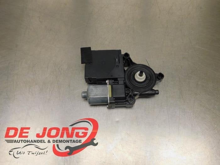 Moteur de vitre portière d'un Volkswagen Passat, Volkswagen, -, 3 mois de garantie, Utilisé