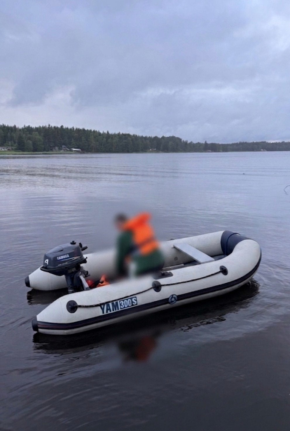 Rubberbootje Yam 300 boot met yamaha motor 4pk 4 takt, Watersport en Boten, Rubberboten, Yam, Zo goed als nieuw, Hout, Inclusief motor