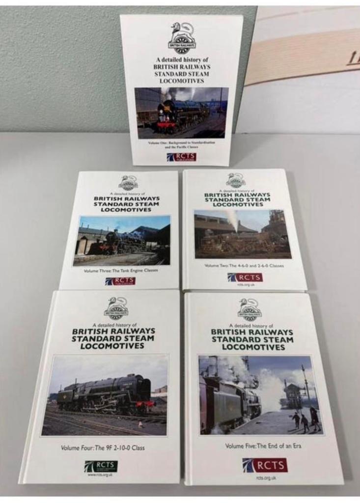 Historique locomotives à vapeur chemins britanniques vol 1-5, Enlèvement ou Envoi, Comme neuf, Train, Livre ou Revue