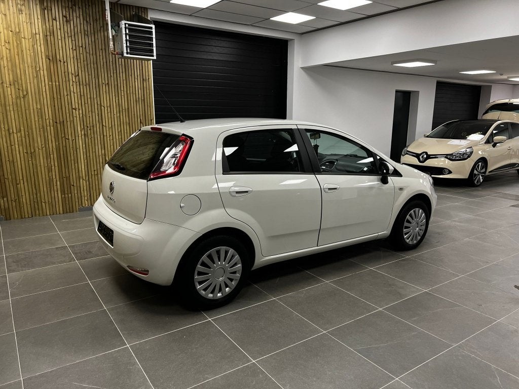FIAT PUNTO 1.2 BENZINE 2017 /76.000 KM/EURO 6/NIEUW STAAT, Auto's, Fiat, Bluetooth, Bedrijf, Punto, 1242 cc