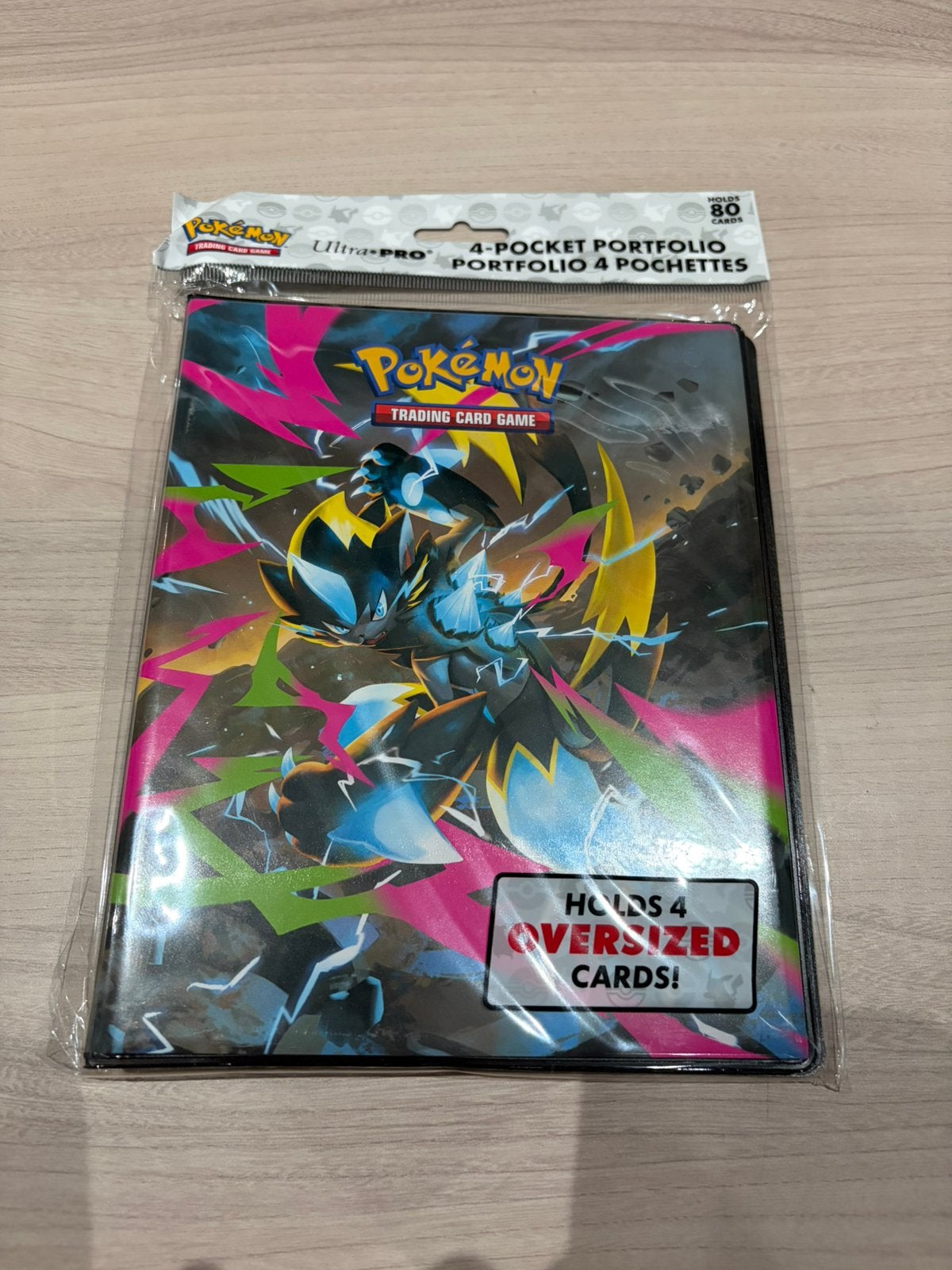 Mega Evolution Pitch Black 4-Pocket Portfolio Zeraora binder, Enlèvement ou Envoi, Comme neuf