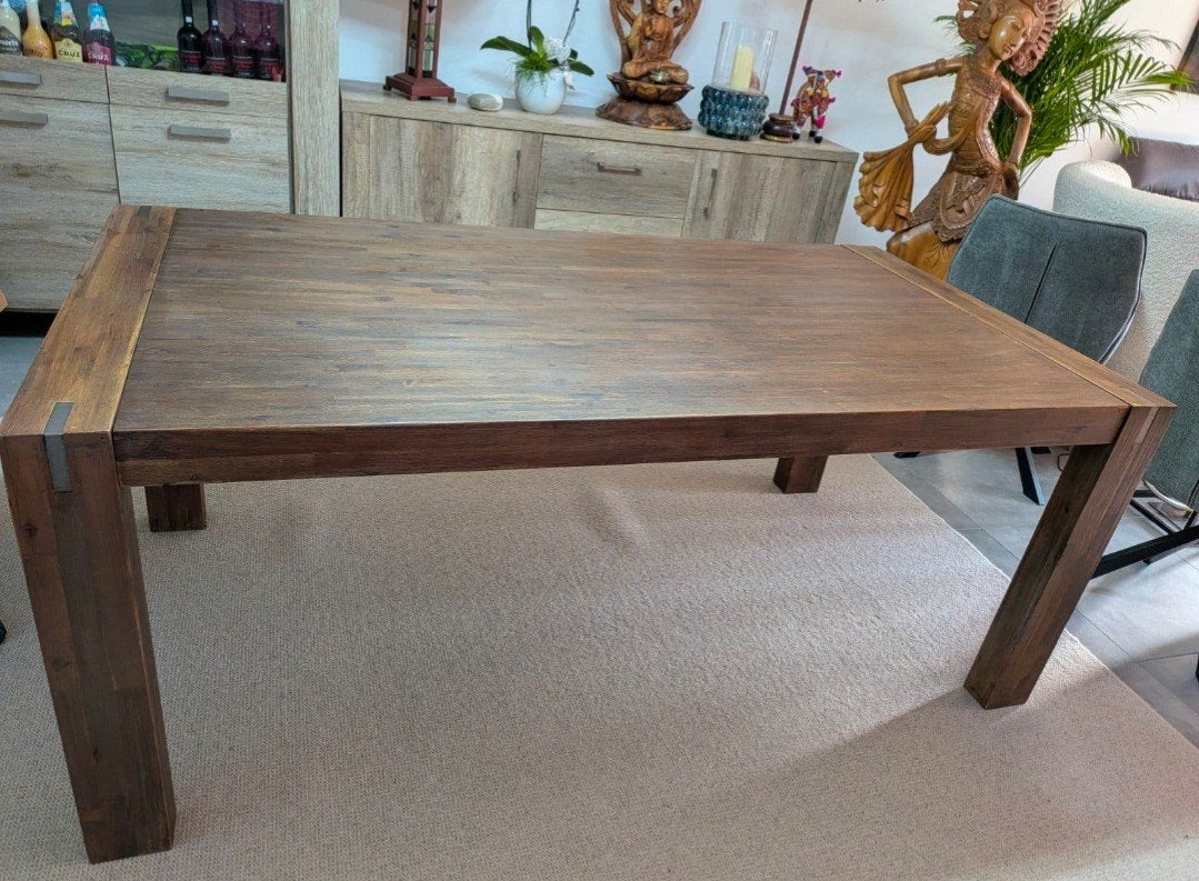 eetkamertafel, Ophalen