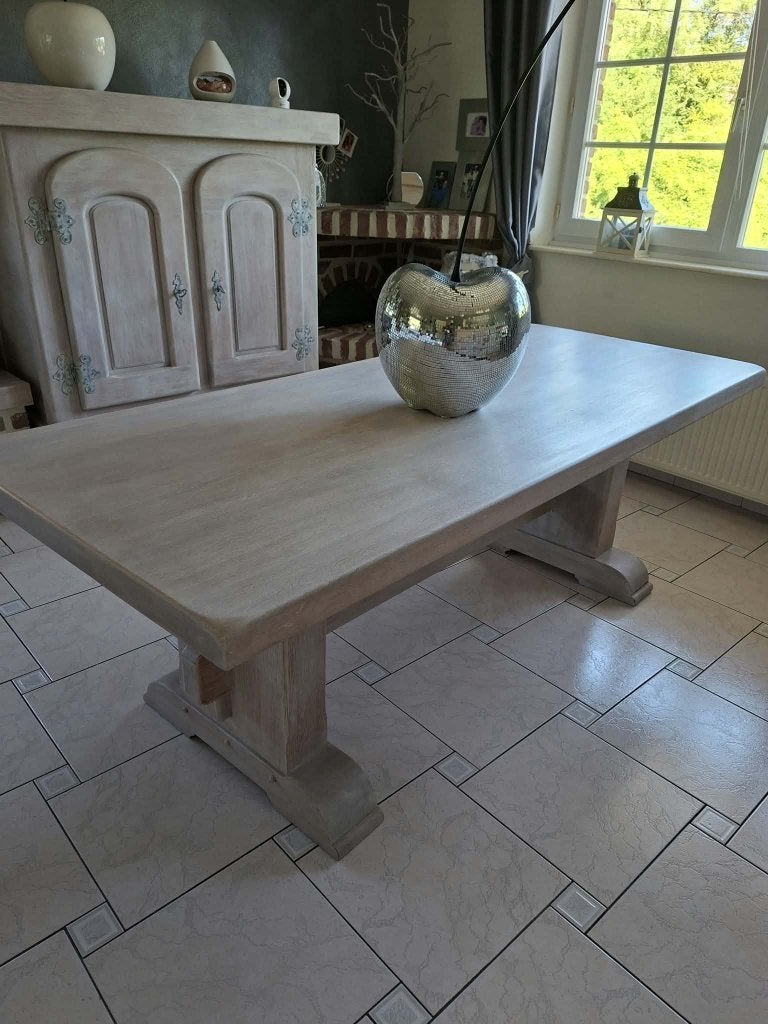 Table salle à manger en chêne massif légèrement céreusée, Enlèvement, Comme neuf, Chêne