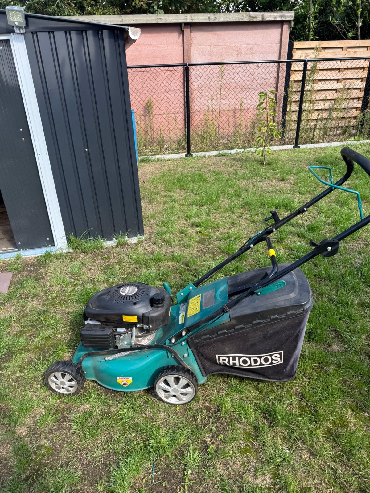 Benzine grasmaaier te koop, Ophalen, Cirkelmaaier, Gebruikt, Opvangbak
