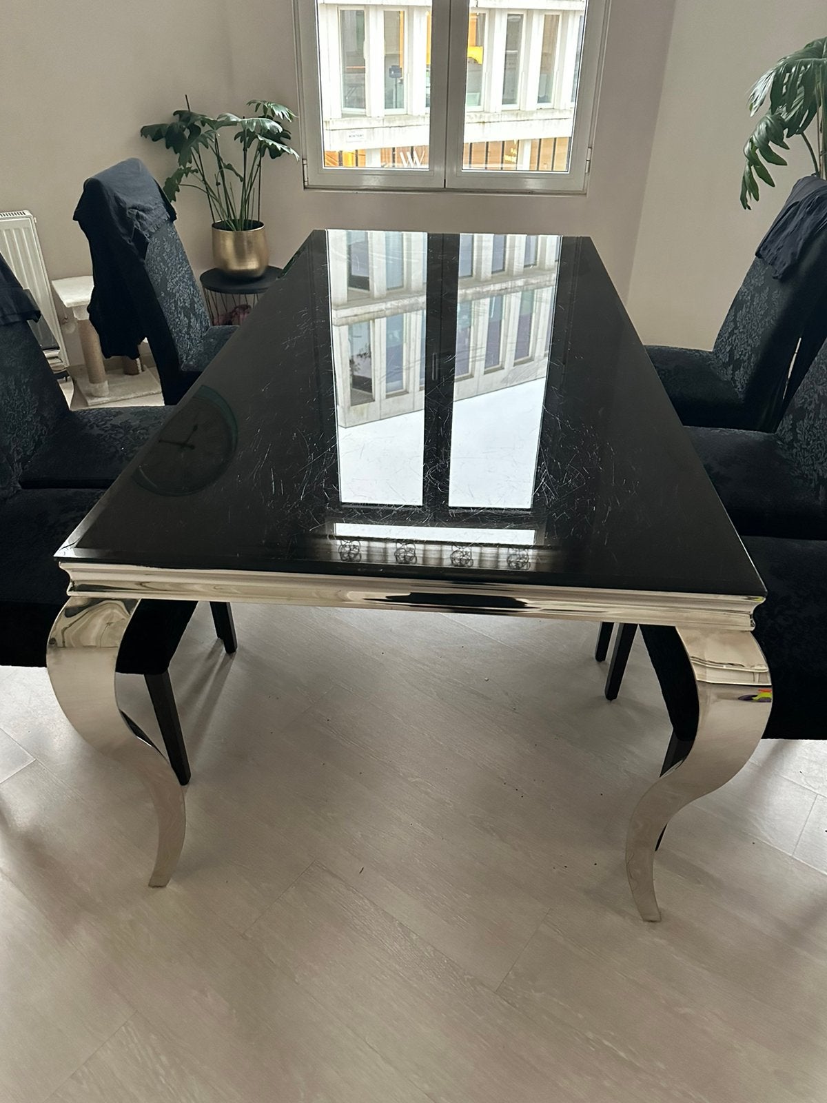 Eettafel en salontafel, Ophalen, Zo goed als nieuw