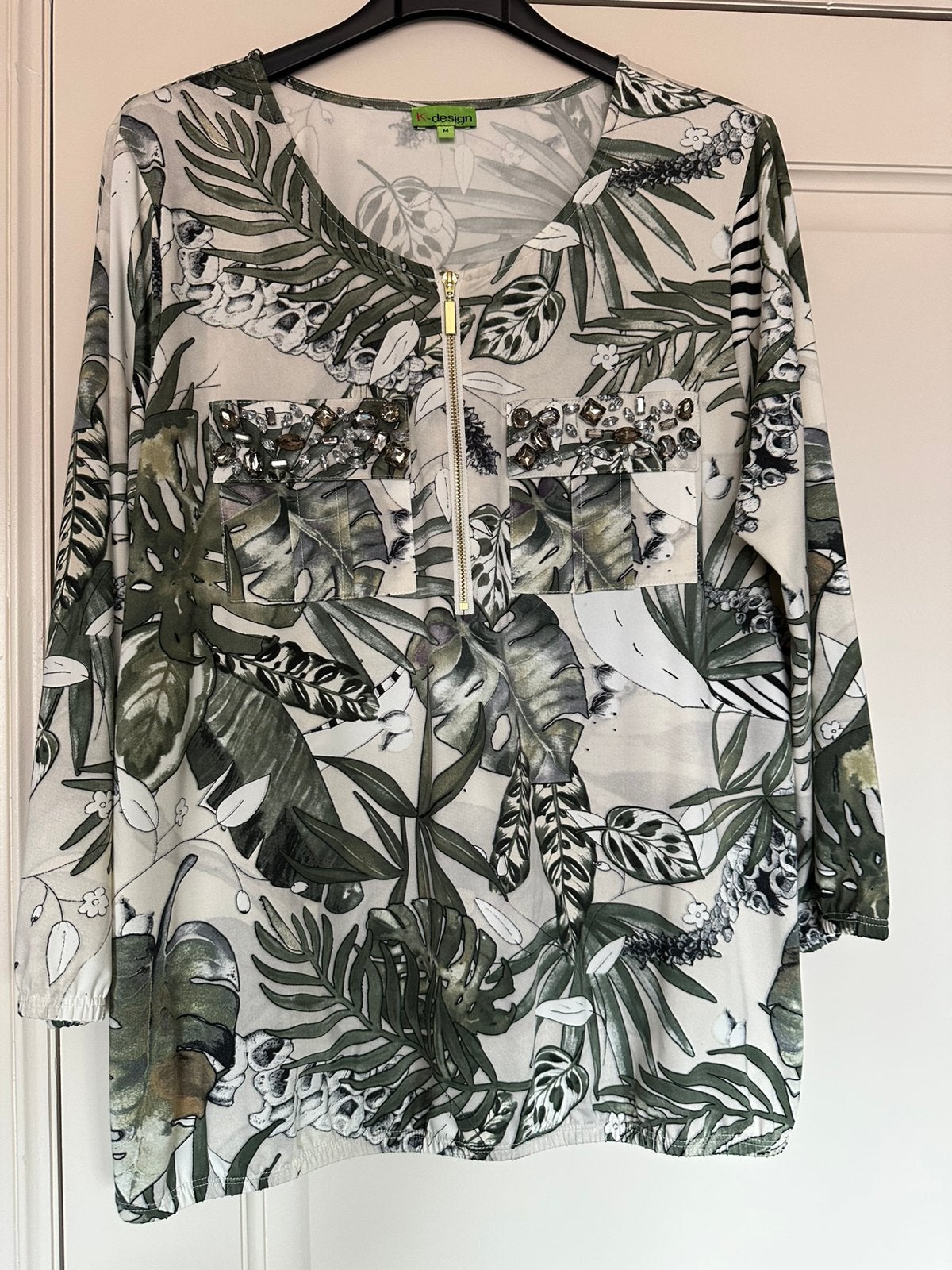 K-design bloesje , maat M, Ophalen, Zo goed als nieuw, Maat 38/40 (M), Groen