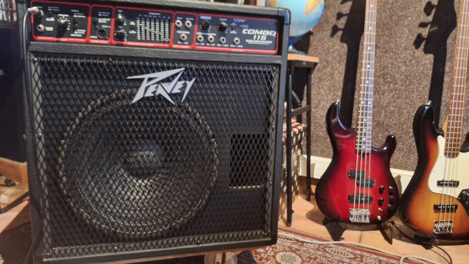 Peavey Combo 300 bass, Musique & Instruments, Enlèvement