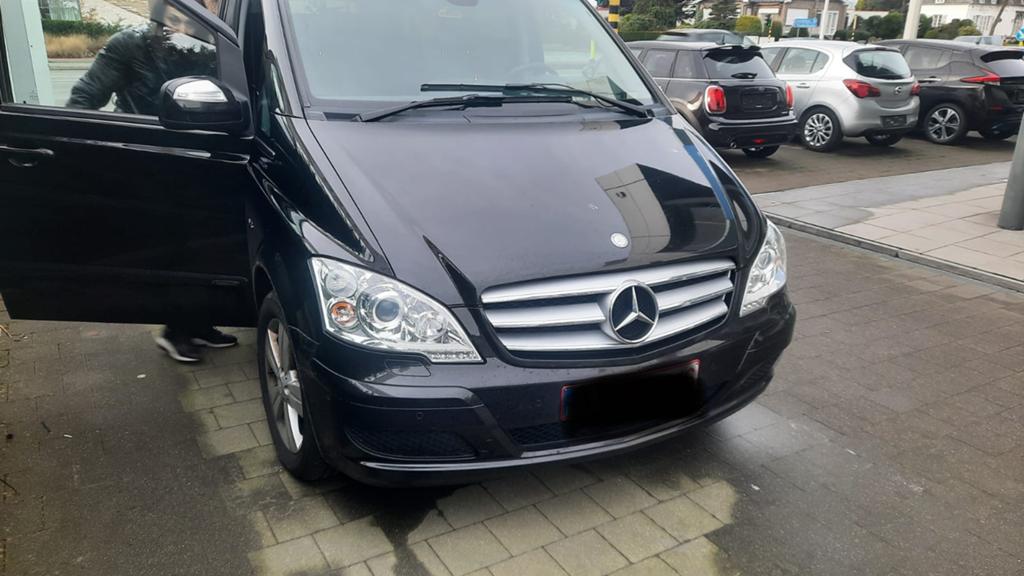 Mercedes viano rolstoellift, Autos, Mercedes-Benz, Particulier, Viano, Sièges chauffants, Cuir, Enlèvement